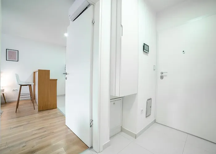 Sun Square トゥズラ